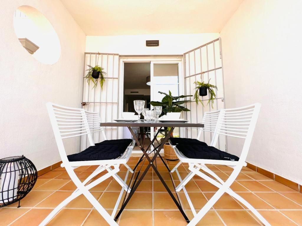 Small Oasis Apartment *